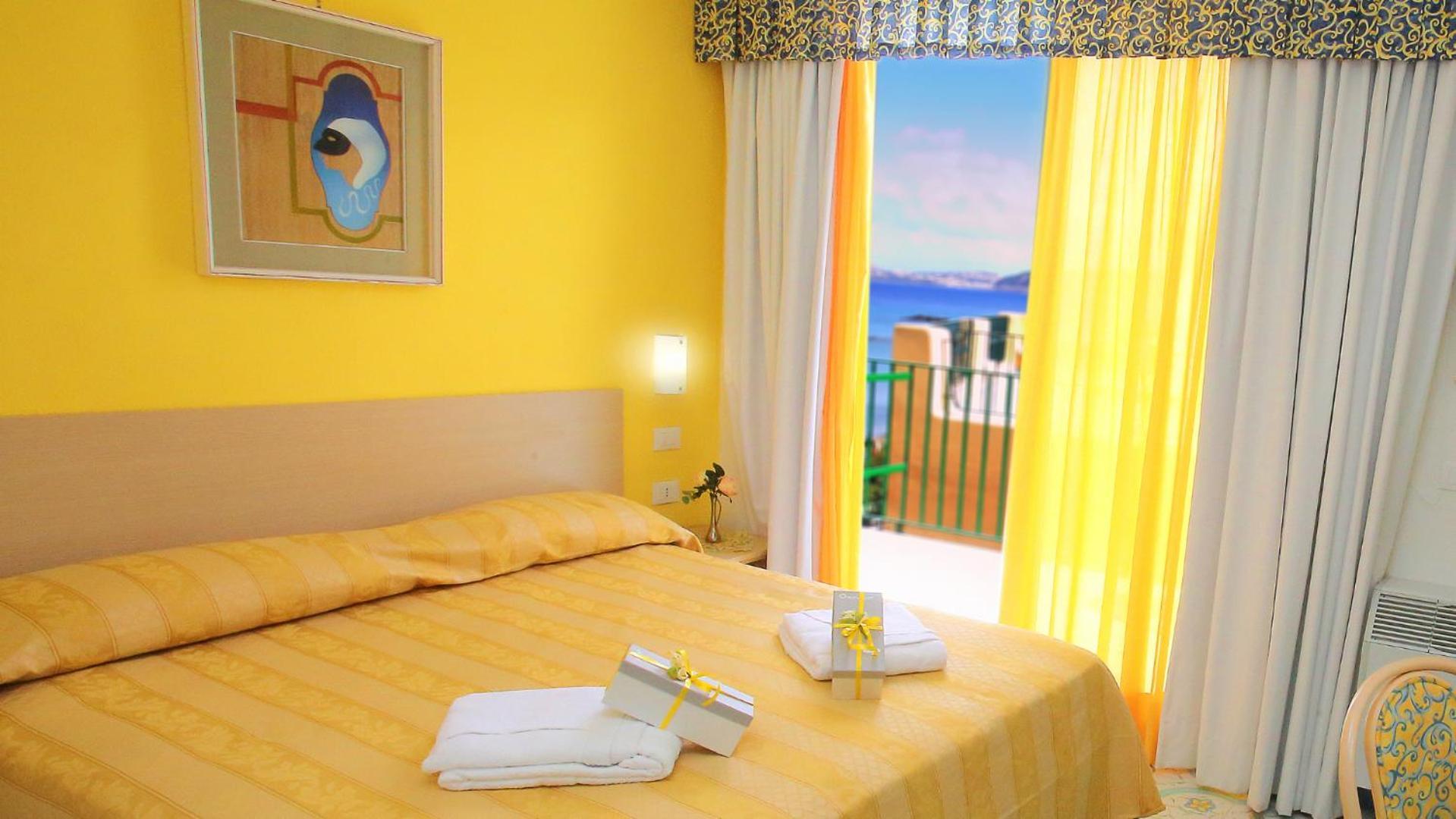 Hotel Solemare Beach & Beauty Spa Ischia Extérieur photo