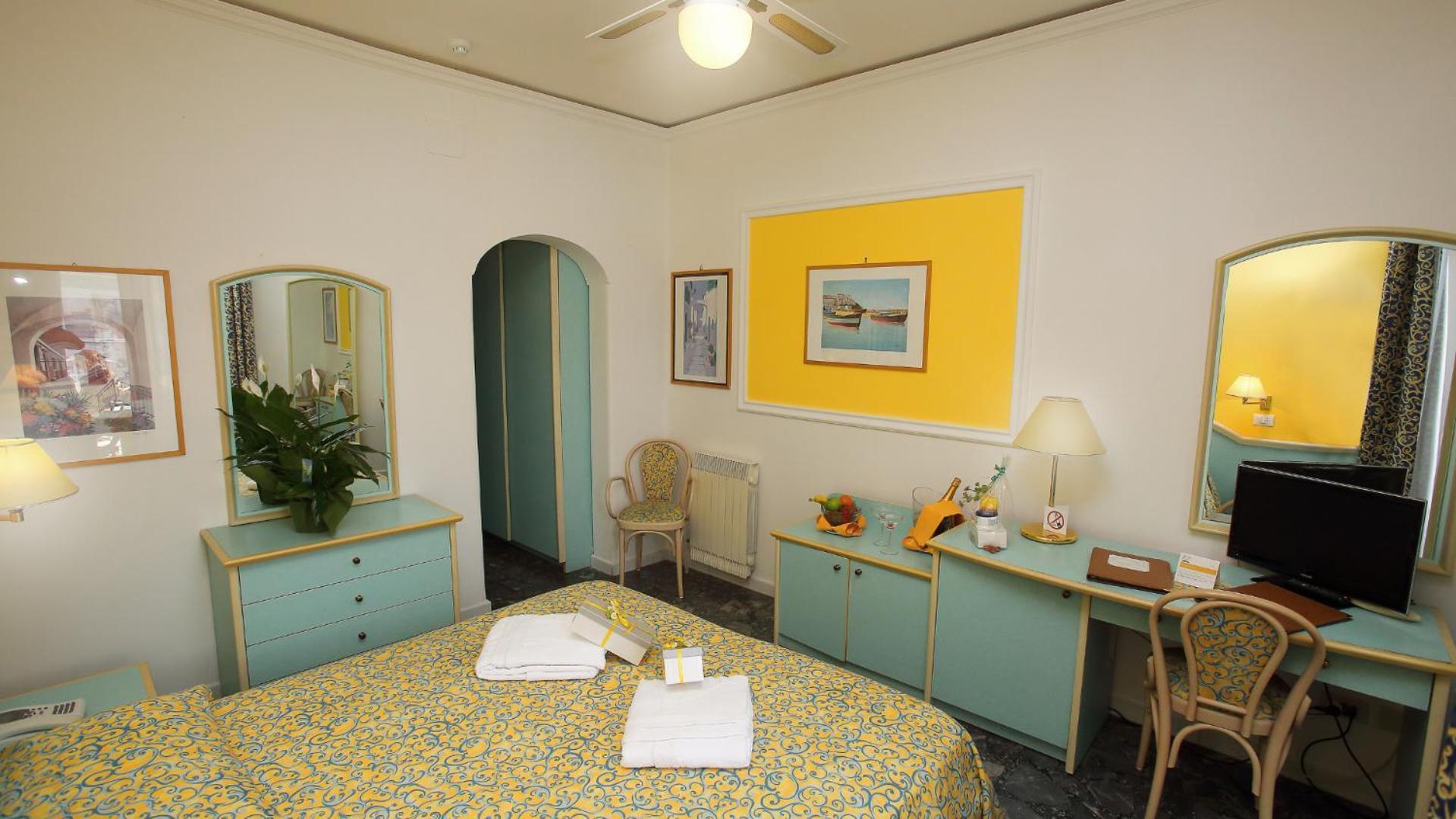 Hotel Solemare Beach & Beauty Spa Ischia Extérieur photo