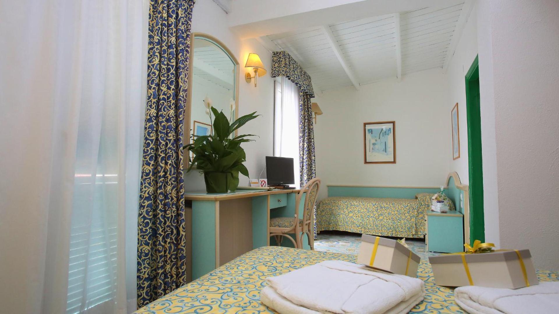 Hotel Solemare Beach & Beauty Spa Ischia Extérieur photo